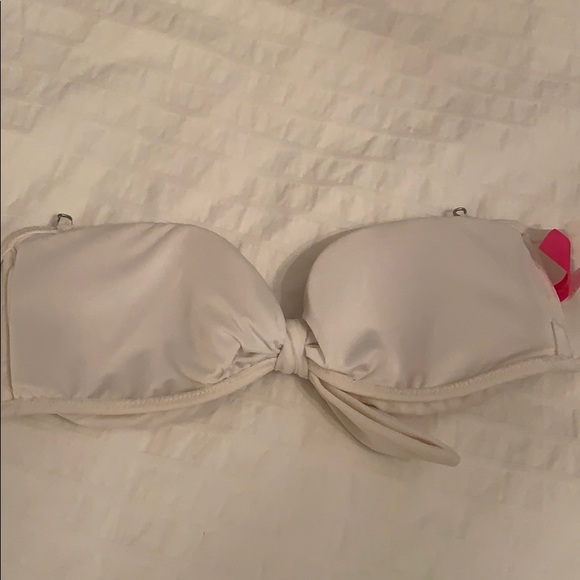White Victoria’s Secret bathing suit top - Picture 3 of 4